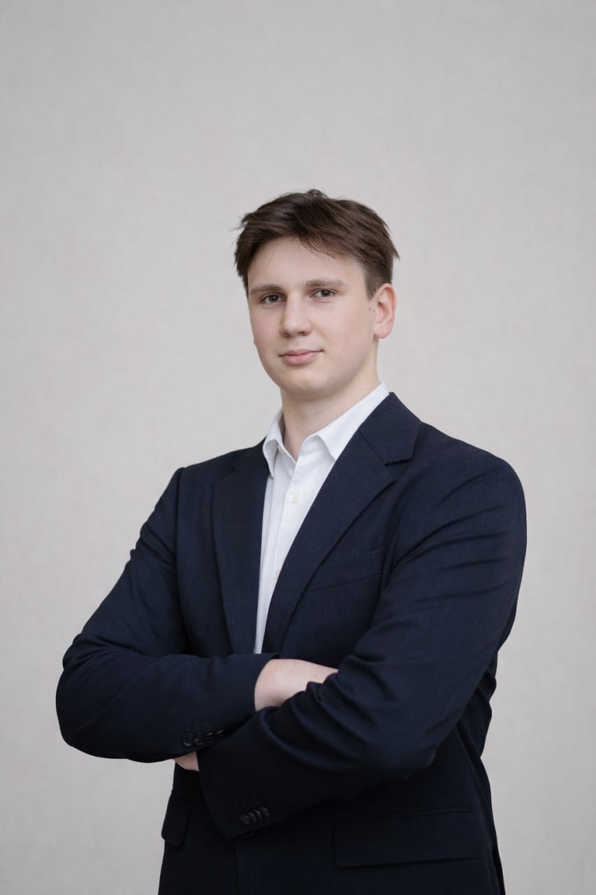 Mark Patapovich — Specjalista ds. doradztwa prawnego